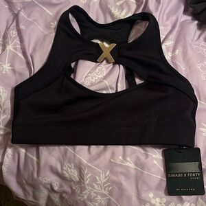 Bnwt savagexfenty rihanna sports bra